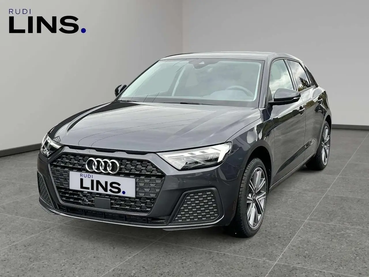 Photo 1 : Audi A1 2024 Petrol