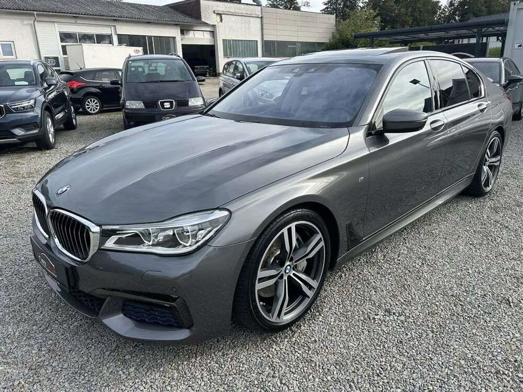 Photo 1 : Bmw Serie 7 2017 Diesel