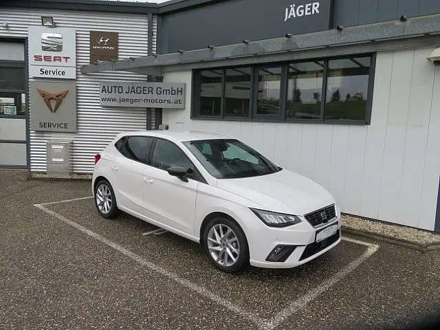 Photo 1 : Seat Ibiza 2024 Petrol