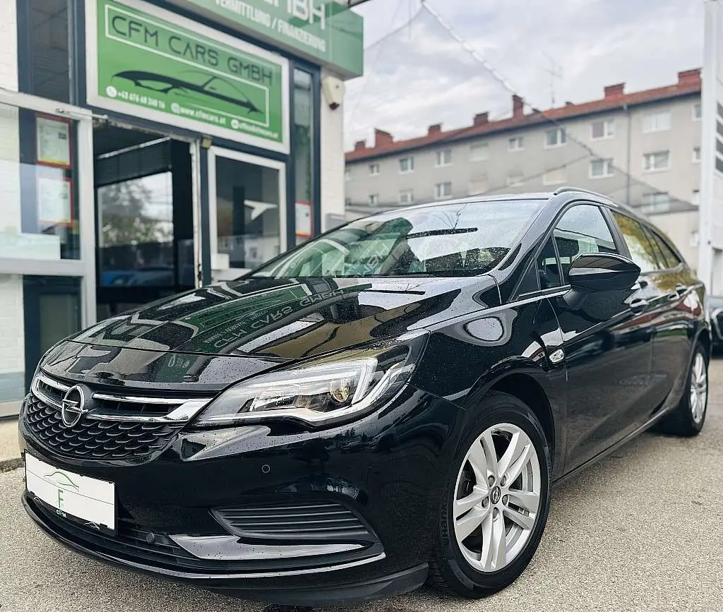 Photo 1 : Opel Astra 2018 Diesel