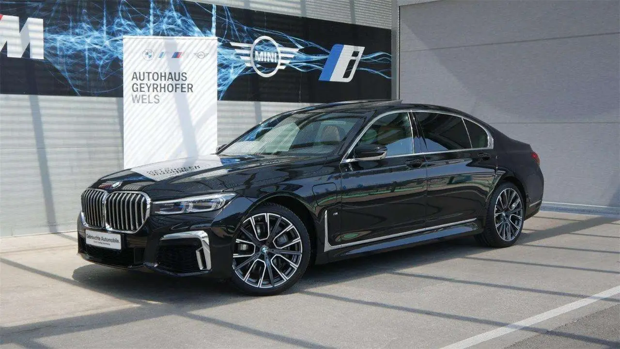 Photo 1 : Bmw Serie 7 2019 Hybride