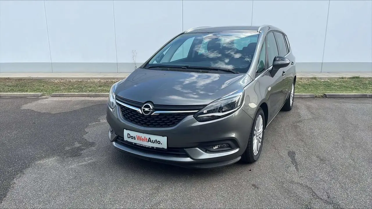 Photo 1 : Opel Zafira 2017 Diesel