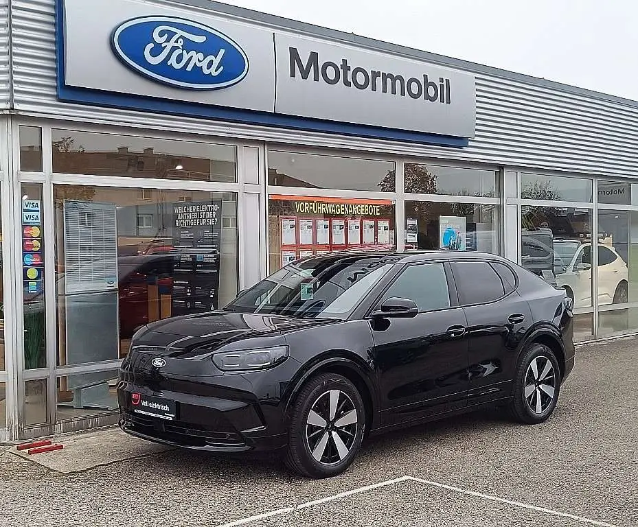 Photo 1 : Ford Capri 2024 Electric