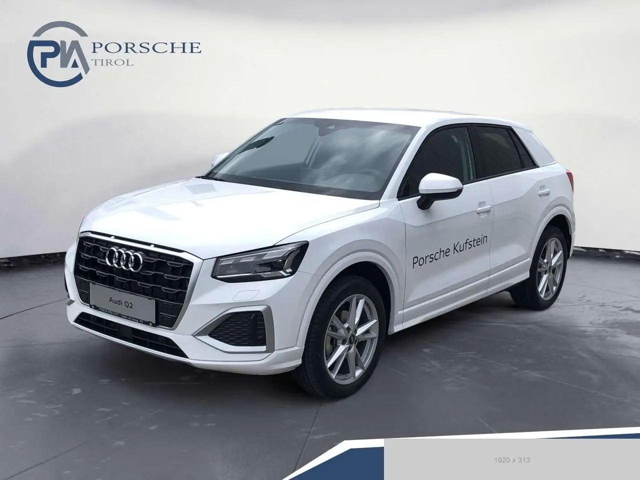 Photo 1 : Audi Q2 2024 Petrol