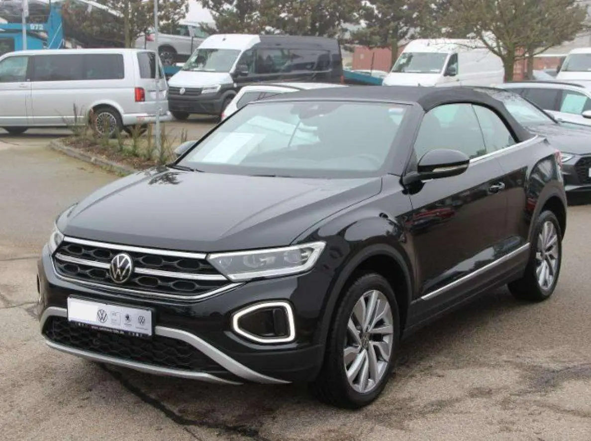 Photo 1 : Volkswagen T-roc 2022 Essence