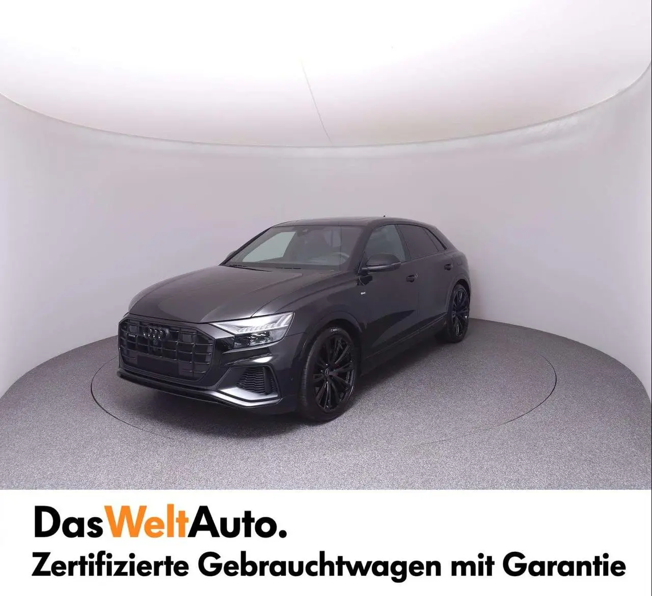 Photo 1 : Audi Q8 2023 Hybrid