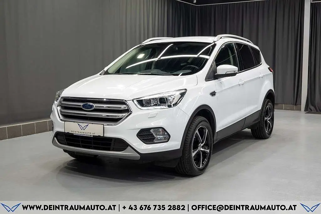 Photo 1 : Ford Kuga 2019 Petrol