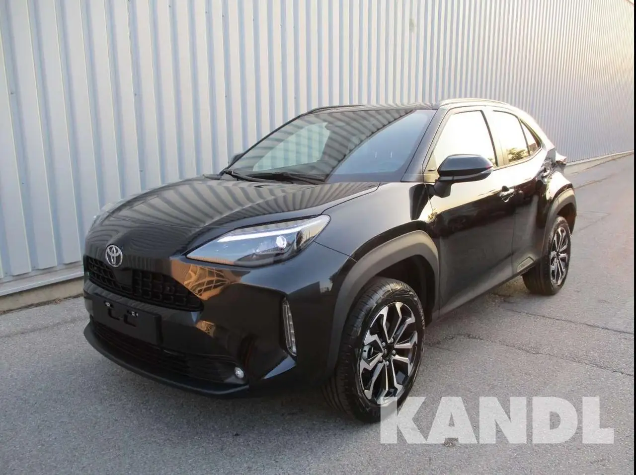 Photo 1 : Toyota Yaris 2024 Hybride