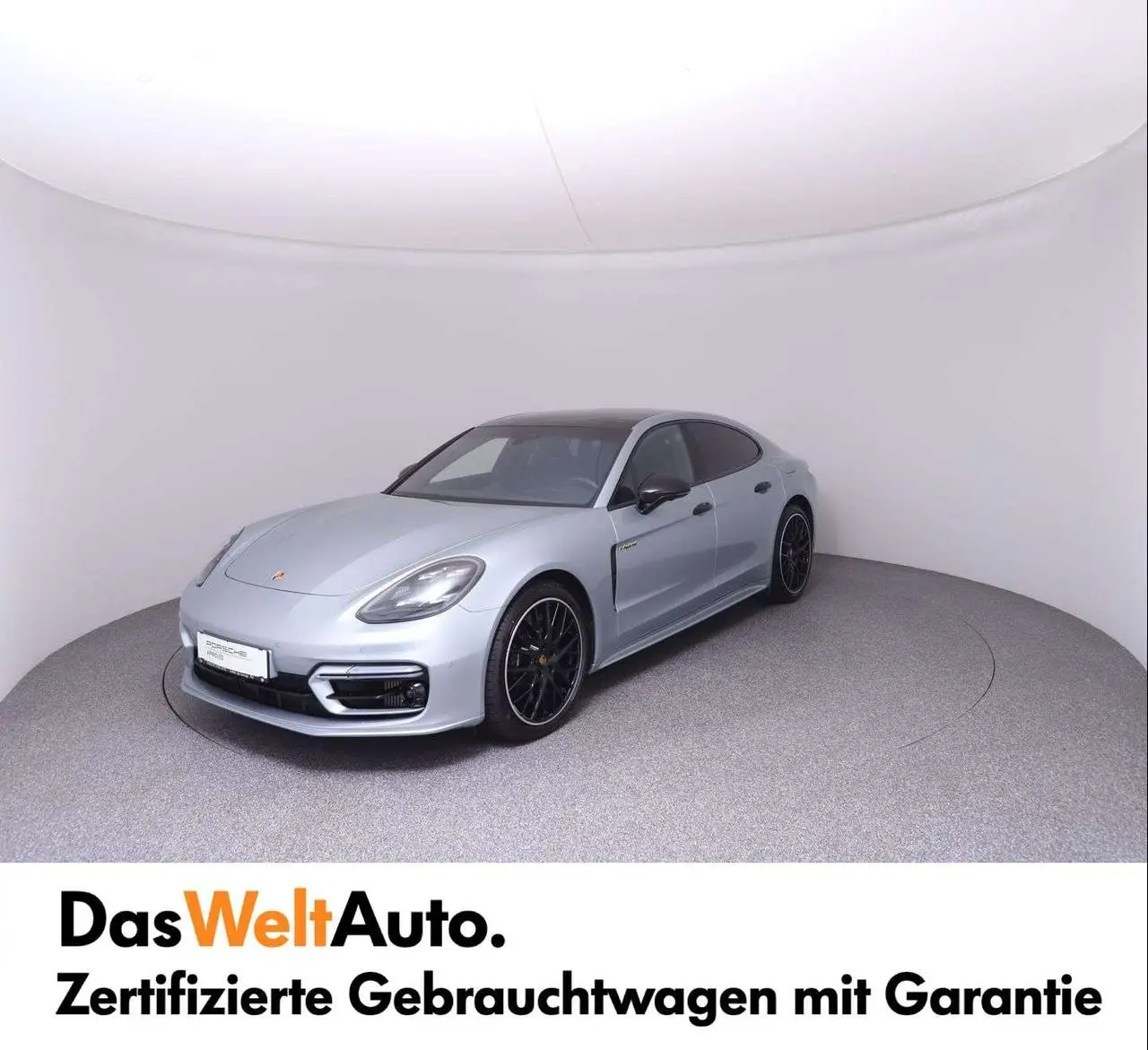 Photo 1 : Porsche Panamera 2023 Hybride