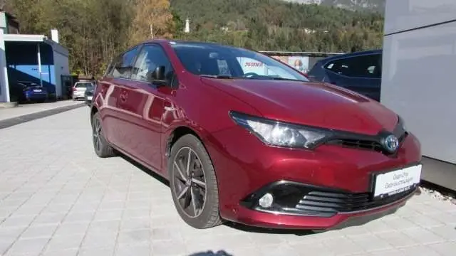 Photo 1 : Toyota Auris 2017 Hybride