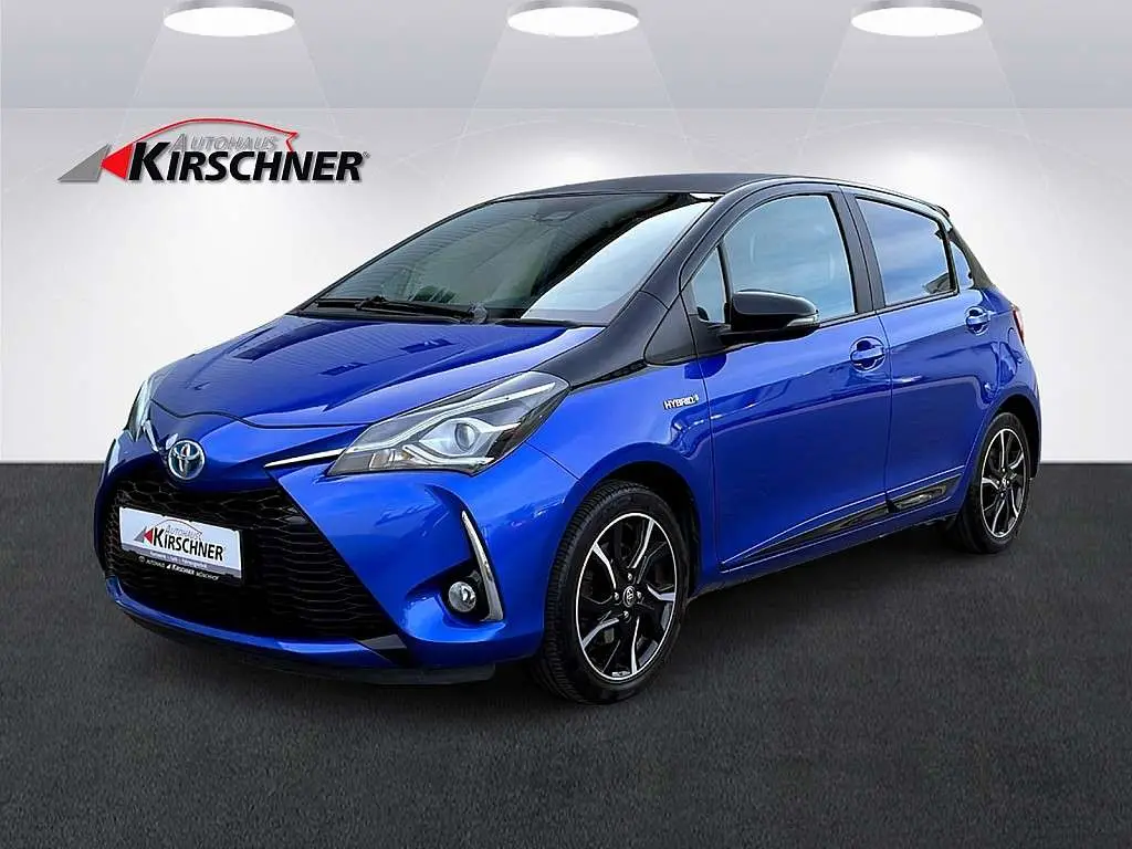 Photo 1 : Toyota Yaris 2017 Petrol