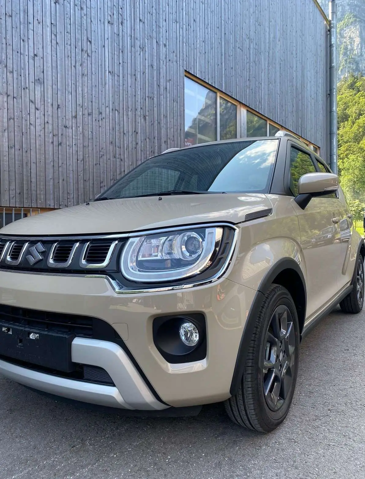 Photo 1 : Suzuki Ignis 2024 Hybrid