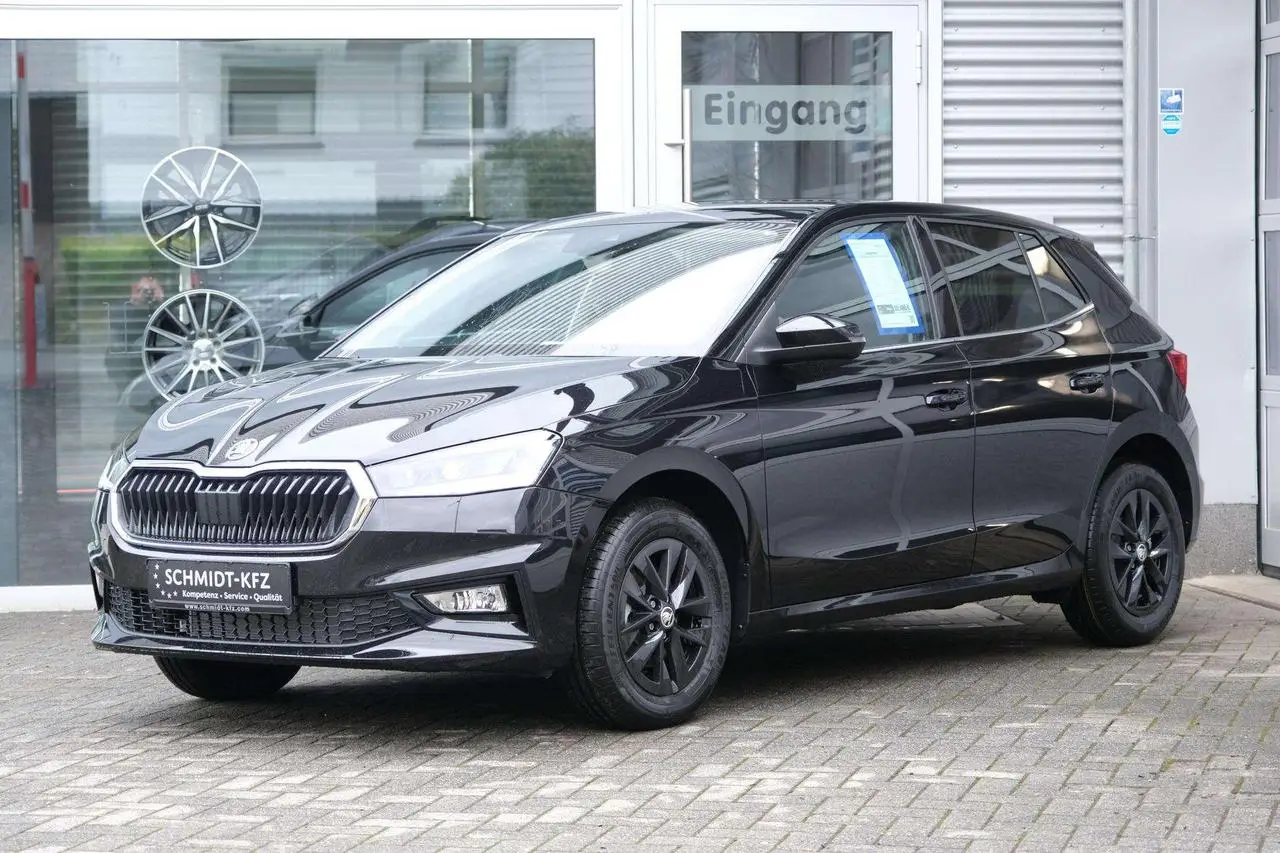 Photo 1 : Skoda Fabia 2024 Essence