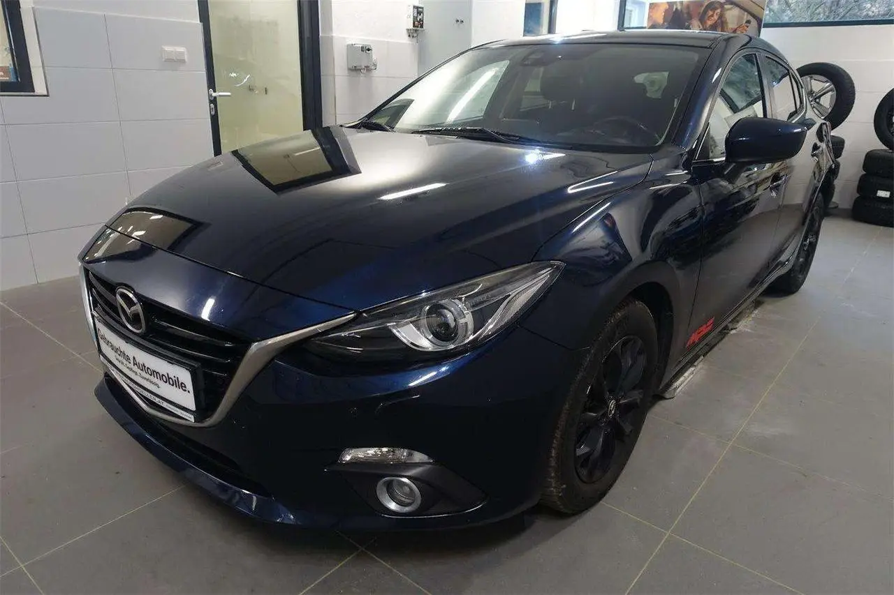 Photo 1 : Mazda 3 2015 Essence