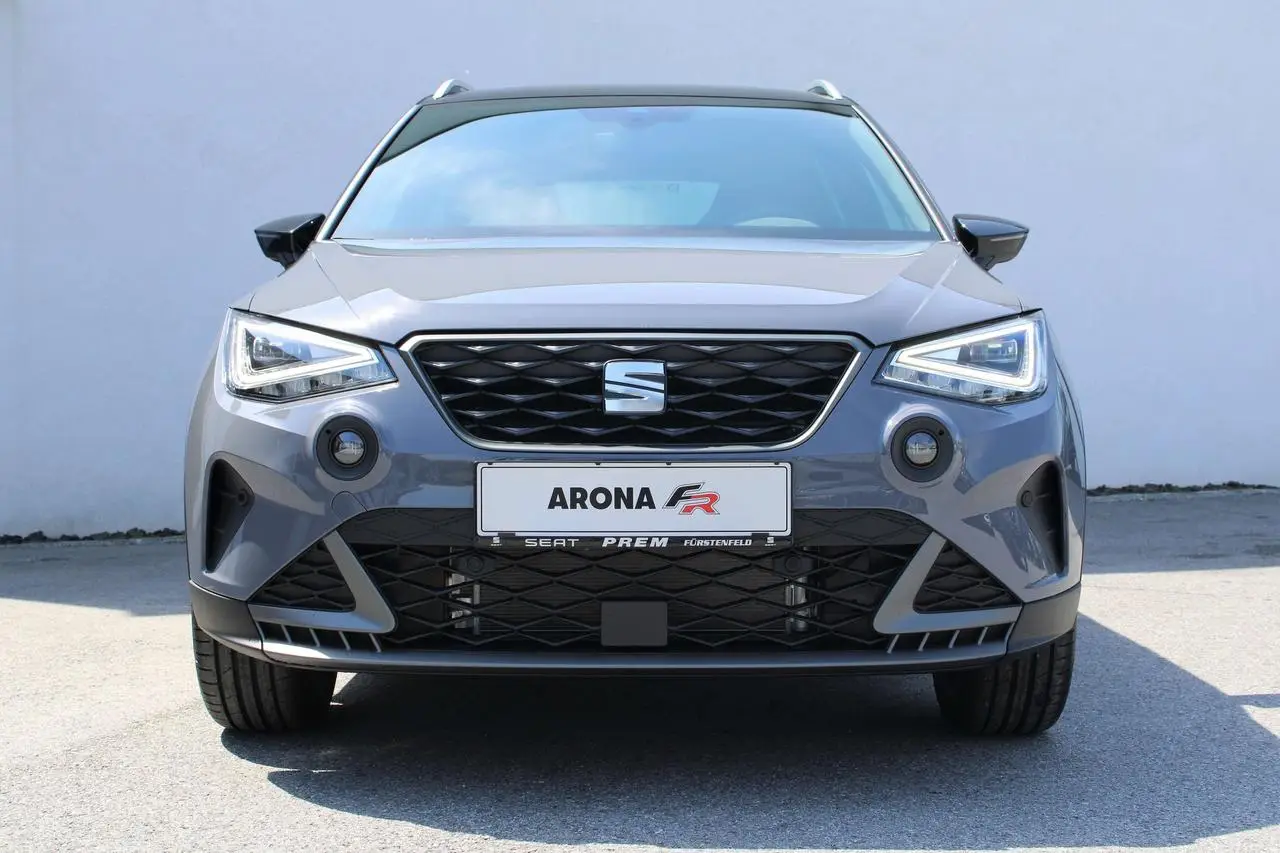 Photo 1 : Seat Arona 2024 Petrol