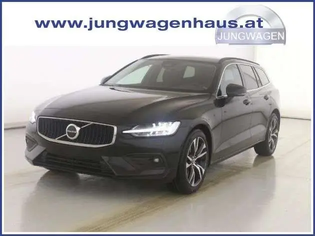 Photo 1 : Volvo V60 2024 Diesel