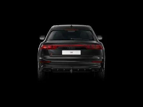 Photo 1 : Audi Q8 2024 Petrol