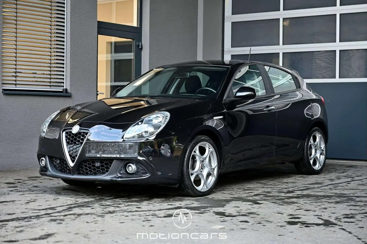 Photo 1 : Alfa Romeo Giulietta 2017 Diesel