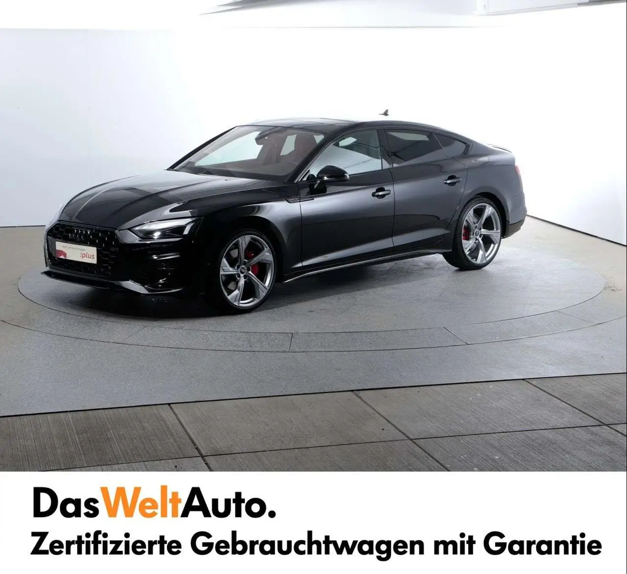 Photo 1 : Audi A5 2024 Essence