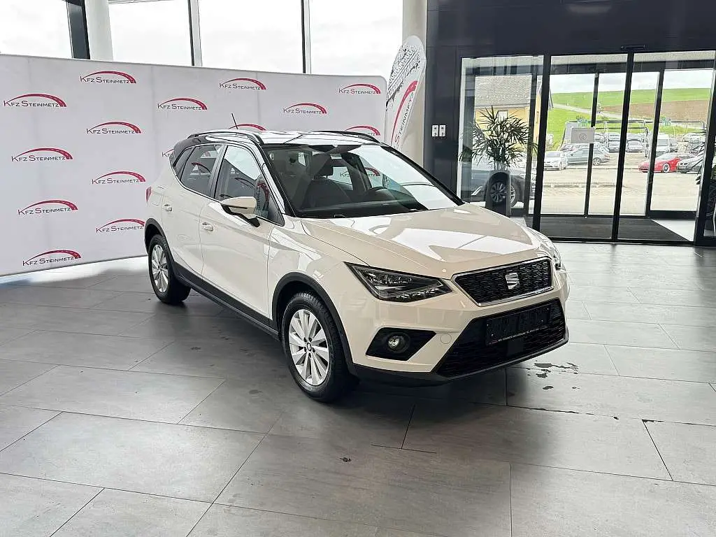 Photo 1 : Seat Arona 2018 Essence