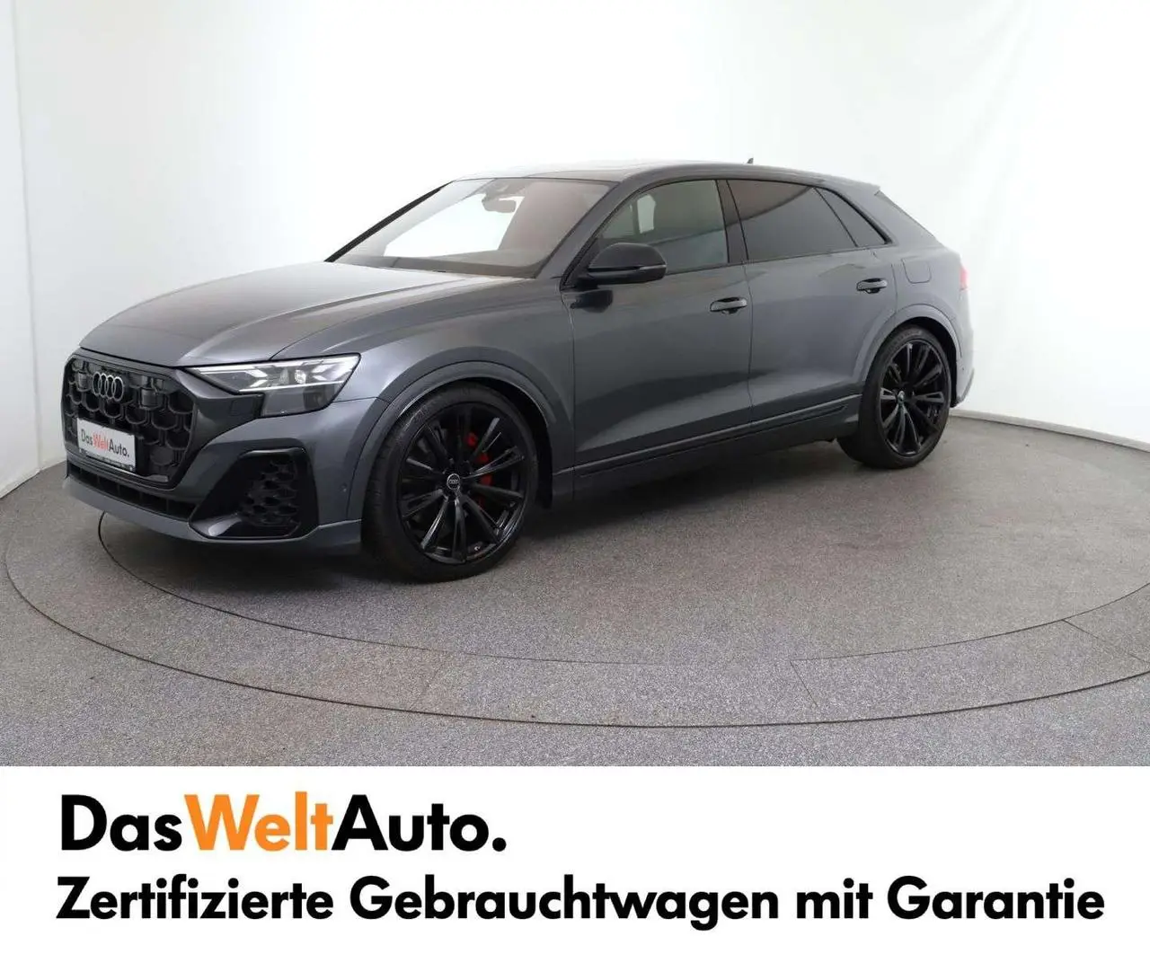 Photo 1 : Audi Q8 2024 Hybride