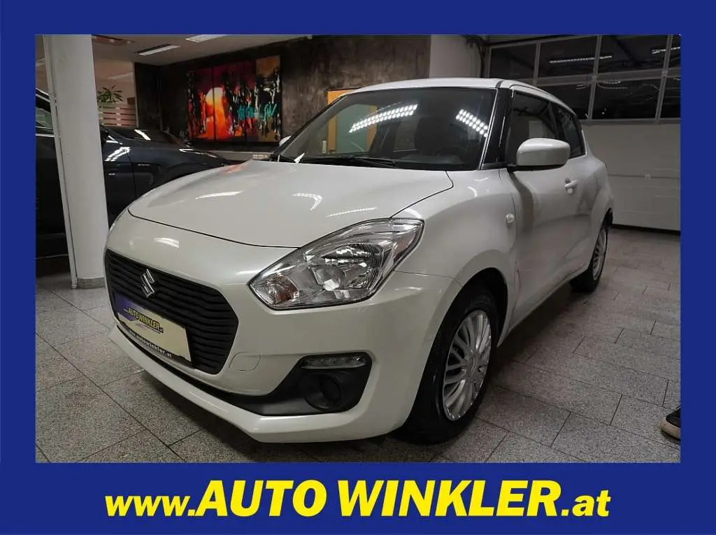 Photo 1 : Suzuki Swift 2020 Essence