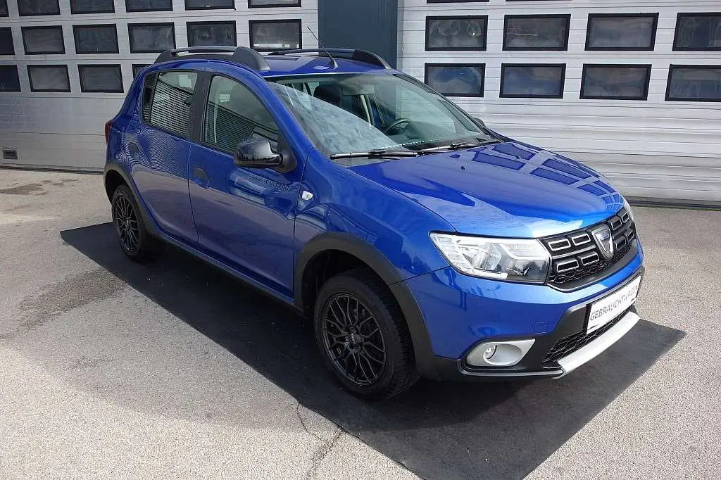 Photo 1 : Dacia Sandero 2020 Petrol