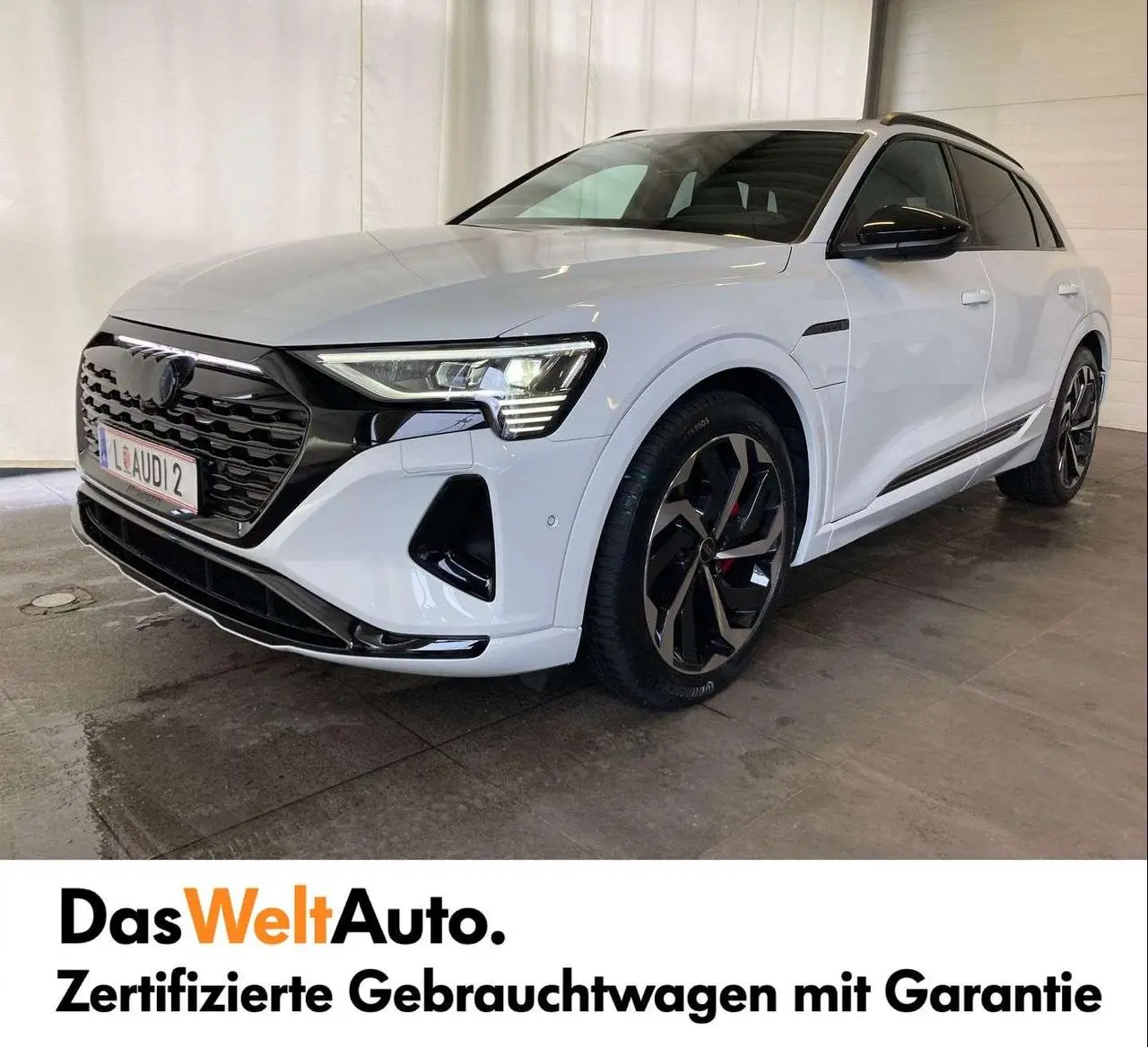 Photo 1 : Audi Q8 2024 Électrique