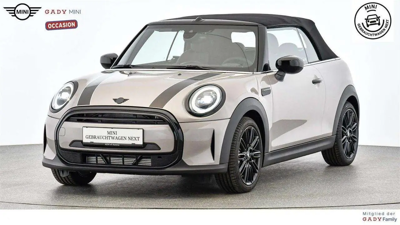 Photo 1 : Mini Cooper 2024 Petrol