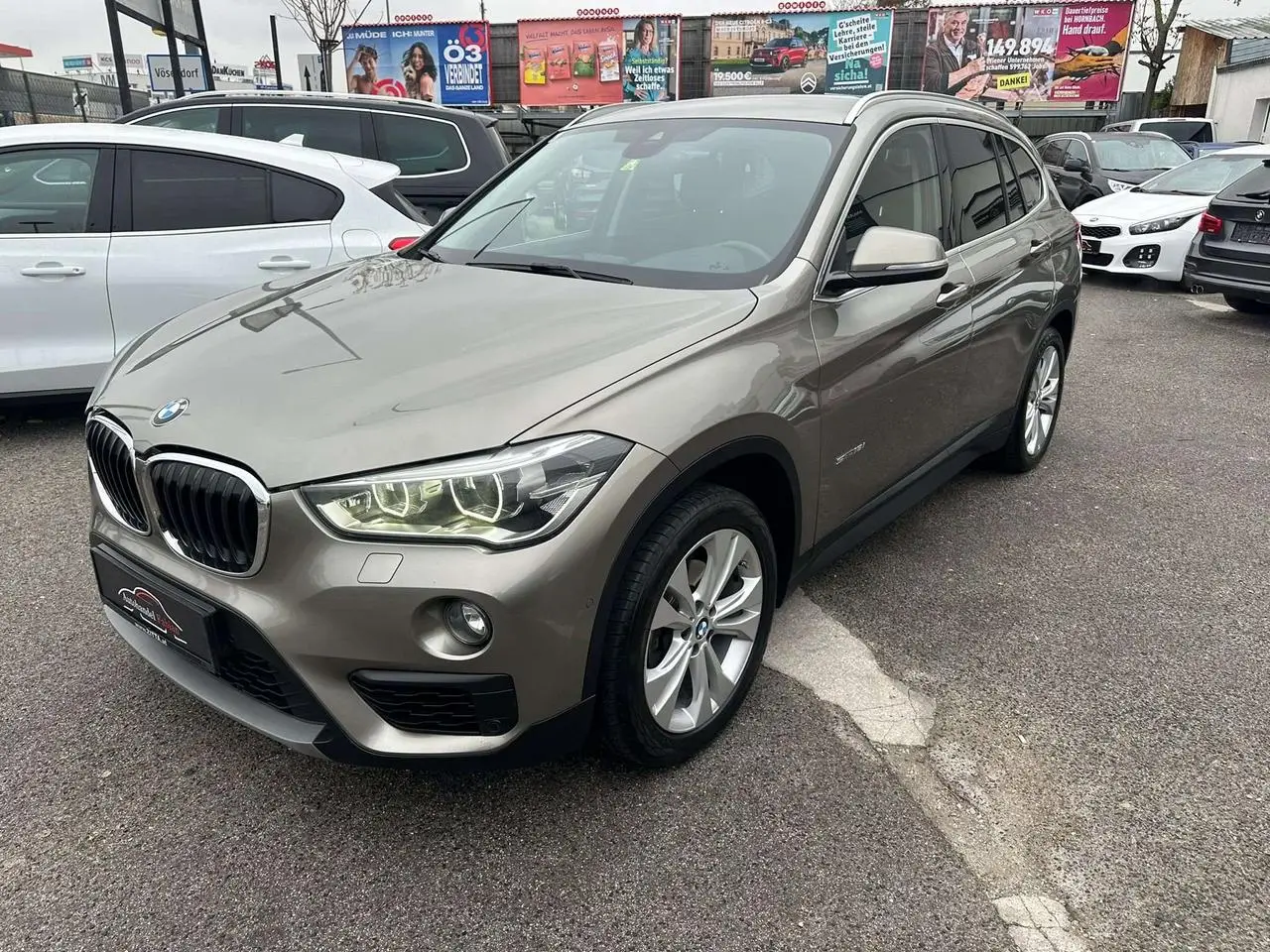 Photo 1 : Bmw X1 2017 Petrol