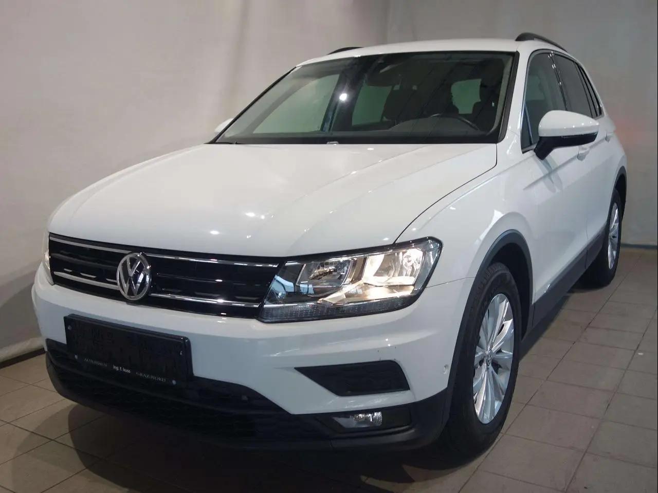 Photo 1 : Volkswagen Tiguan 2018 Petrol