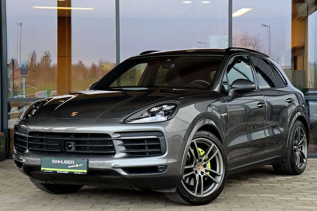 Photo 1 : Porsche Cayenne 2020 Hybrid