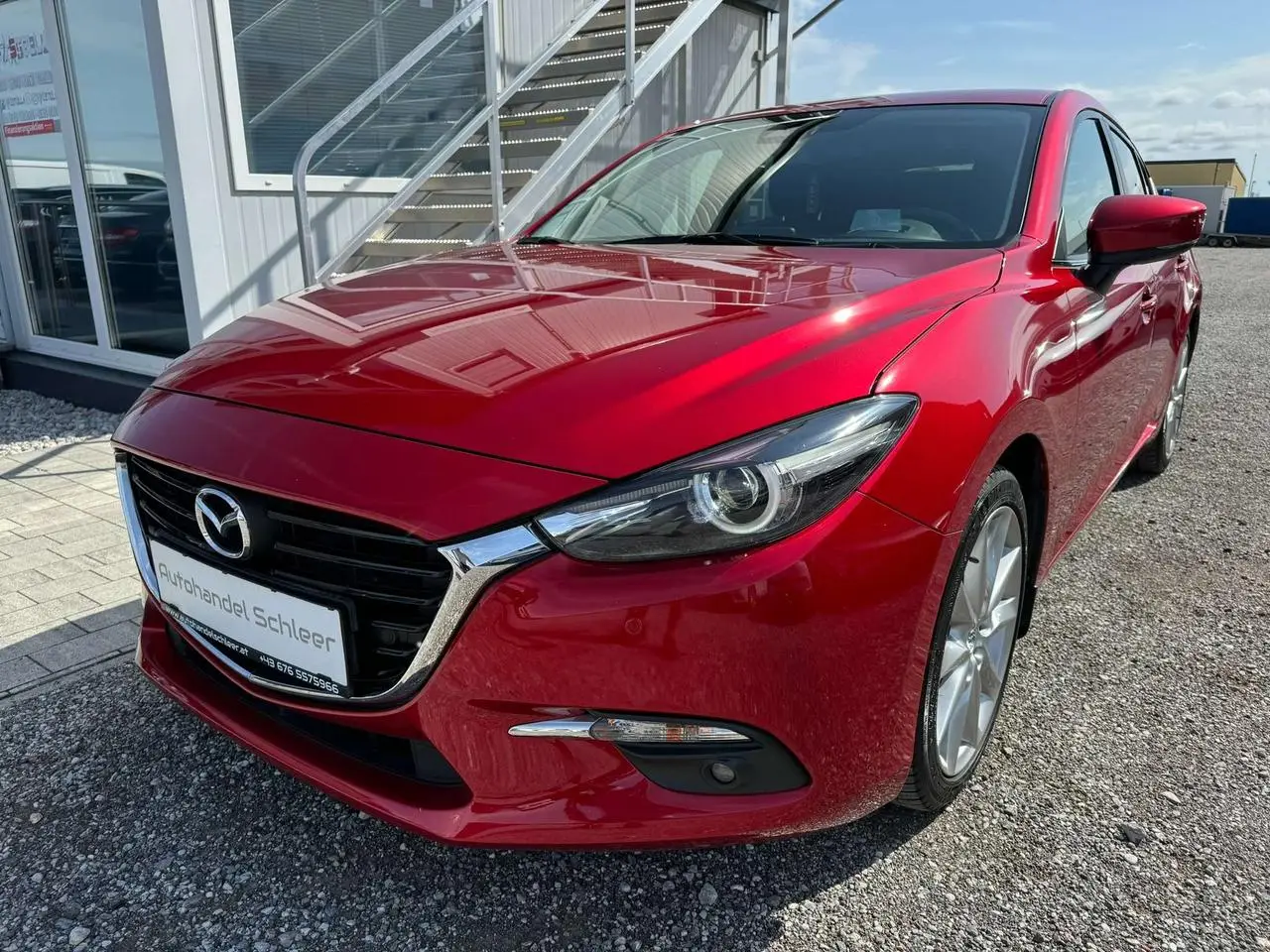 Photo 1 : Mazda 3 2018 Petrol