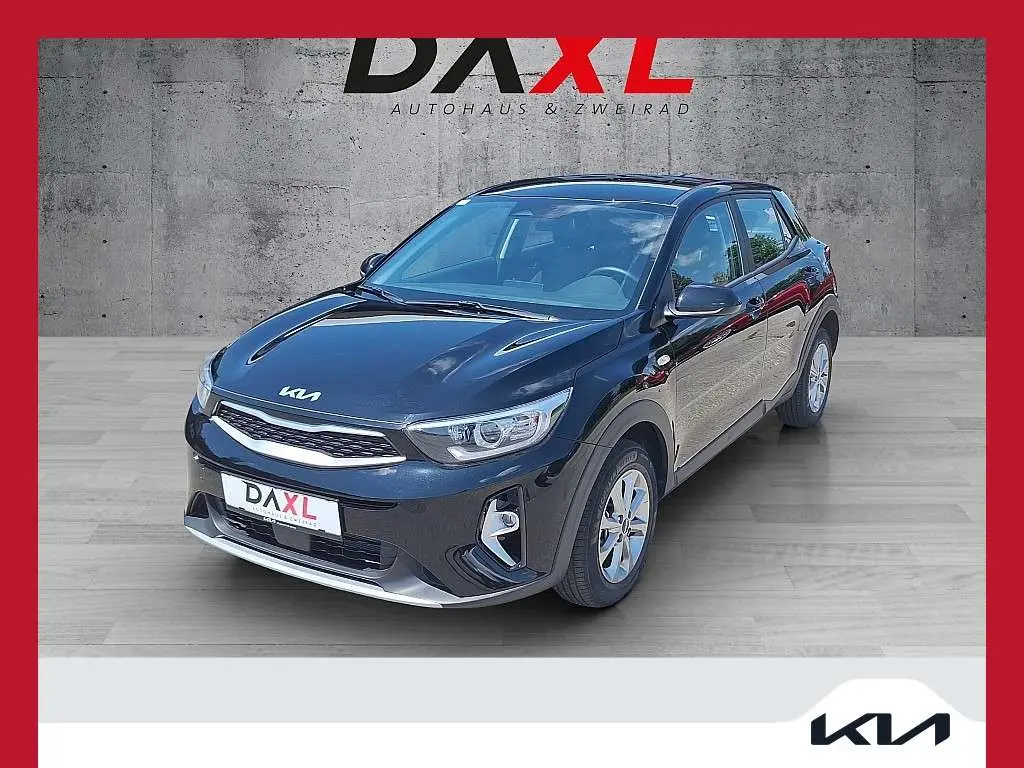 Photo 1 : Kia Stonic 2023 Petrol