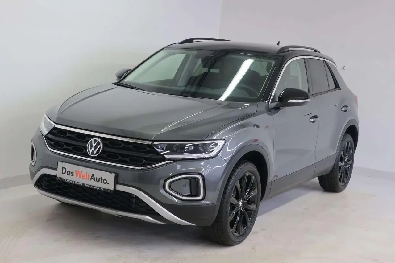 Photo 1 : Volkswagen T-roc 2024 Petrol