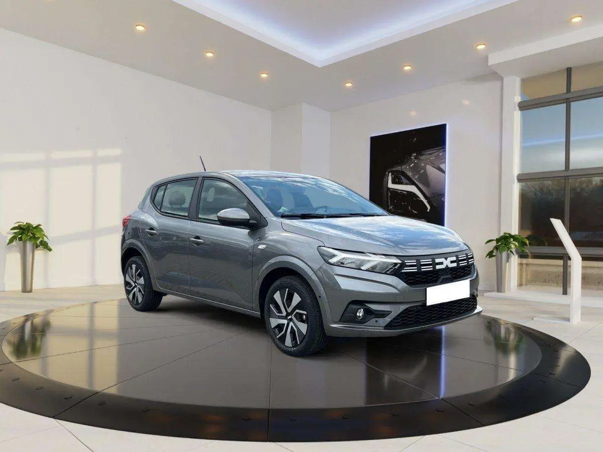 Photo 1 : Dacia Sandero 2024 Essence