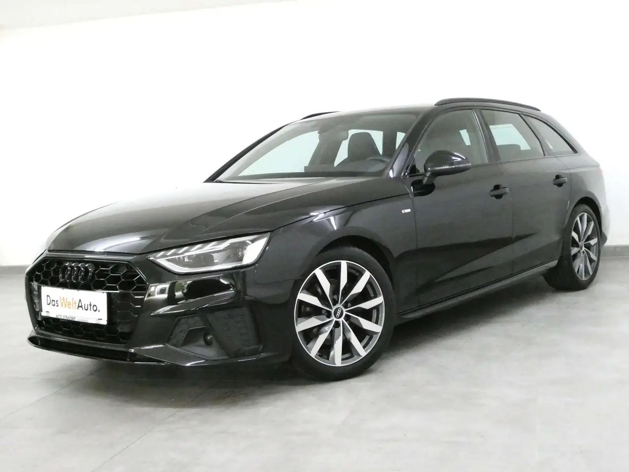 Photo 1 : Audi A4 2021 Diesel