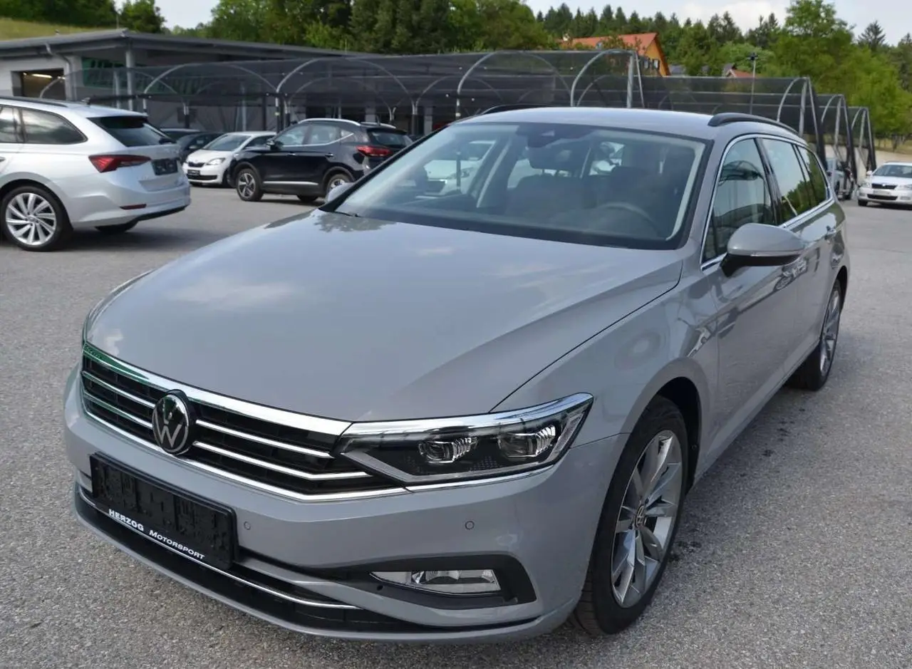 Photo 1 : Volkswagen Passat 2024 Diesel