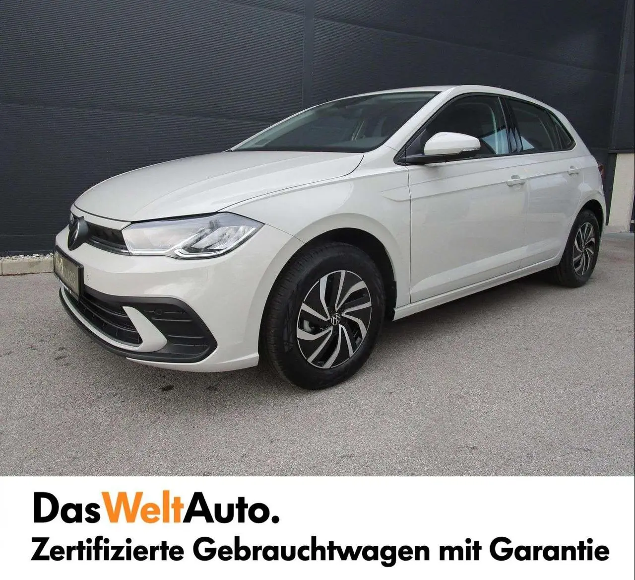 Photo 1 : Volkswagen Polo 2023 Petrol