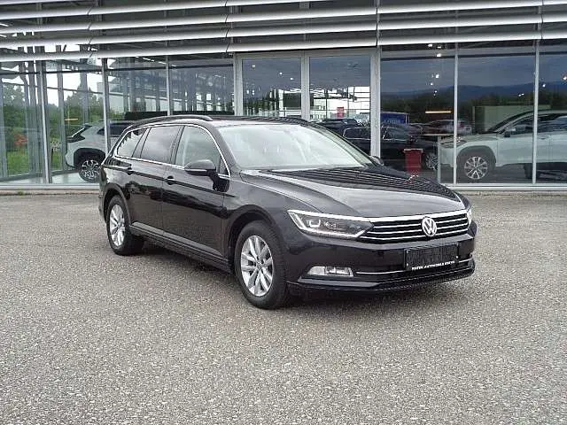 Photo 1 : Volkswagen Passat 2018 Diesel