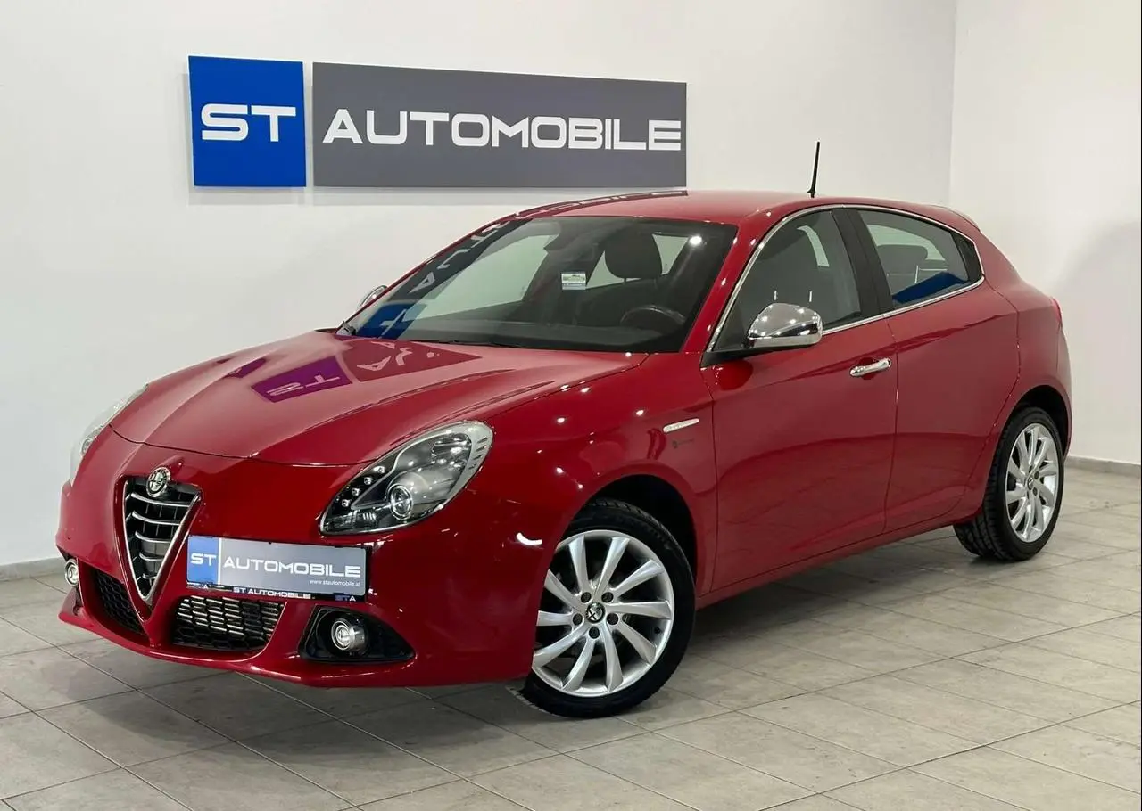 Photo 1 : Alfa Romeo Giulietta 2015 Diesel