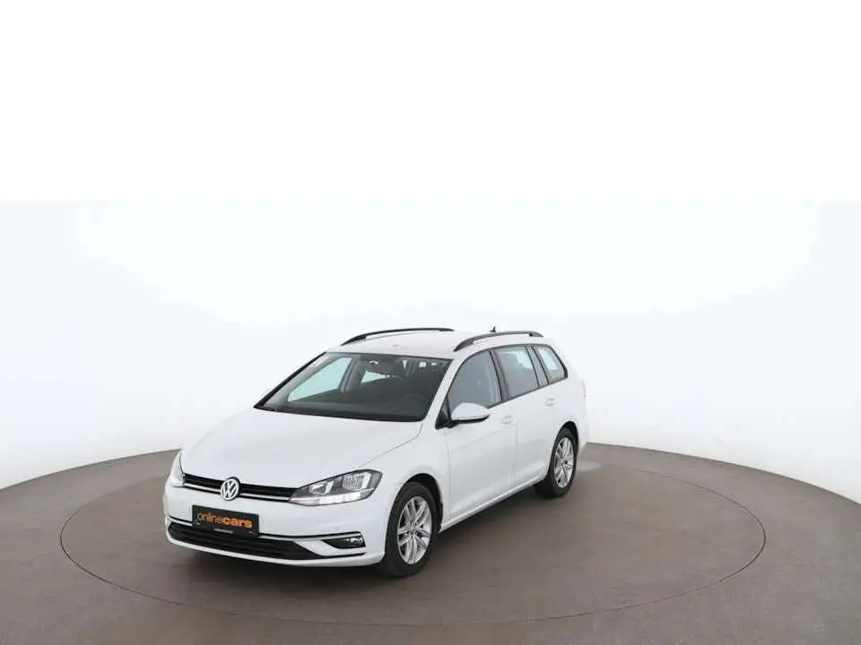 Photo 1 : Volkswagen Golf 2018 Diesel