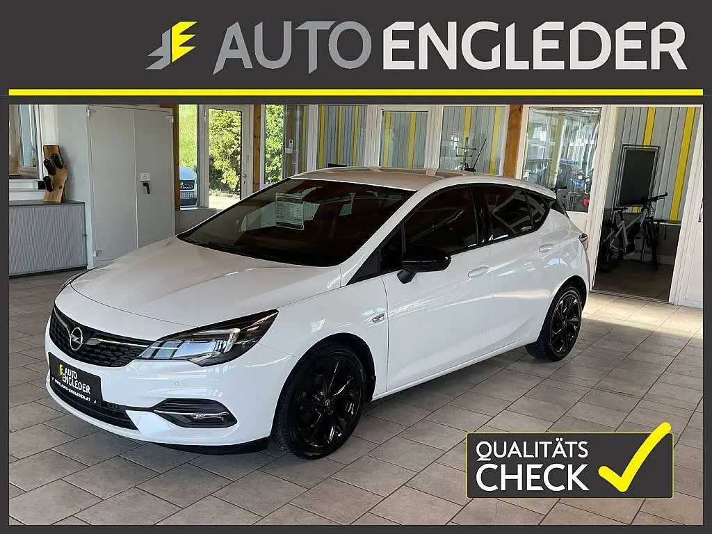 Photo 1 : Opel Astra 2021 Essence