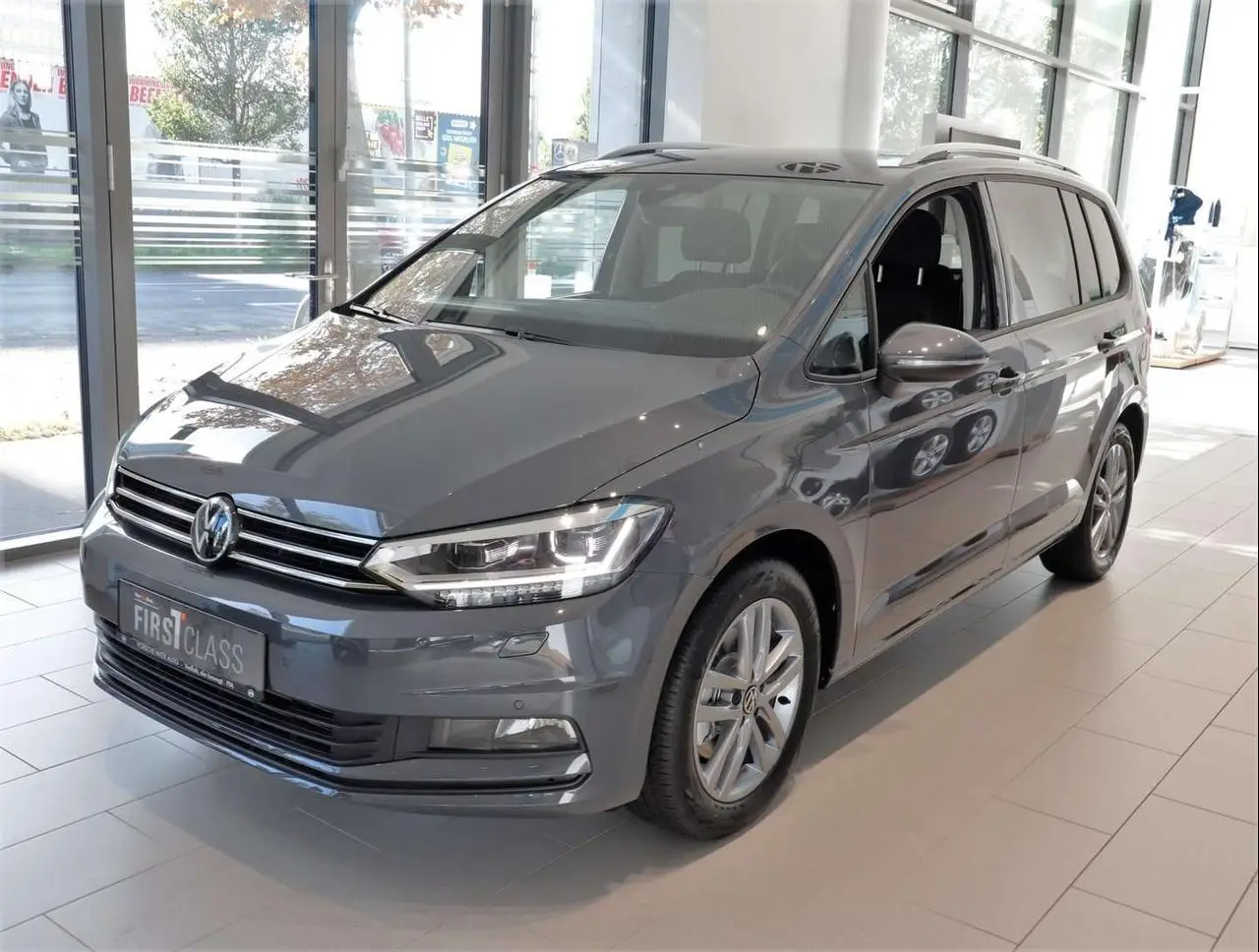 Photo 1 : Volkswagen Touran 2024 Diesel