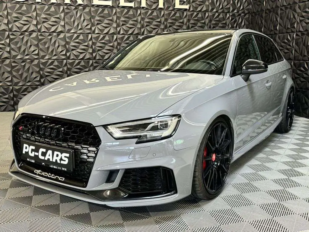 Photo 1 : Audi Rs3 2019 Petrol