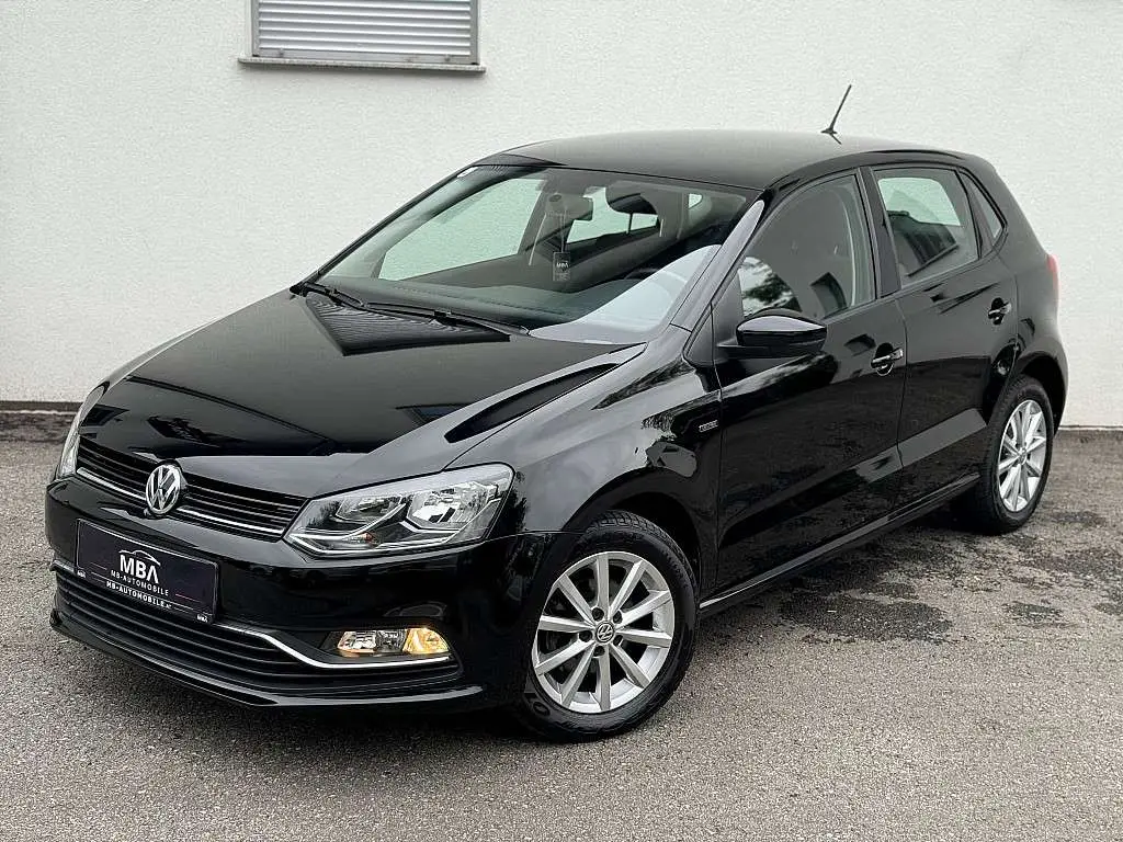 Photo 1 : Volkswagen Polo 2015 Petrol