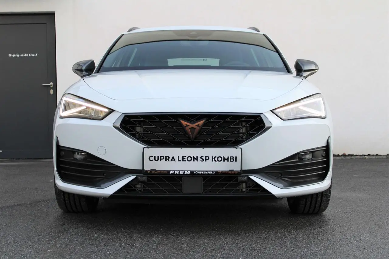 Photo 1 : Cupra Leon 2023 Petrol