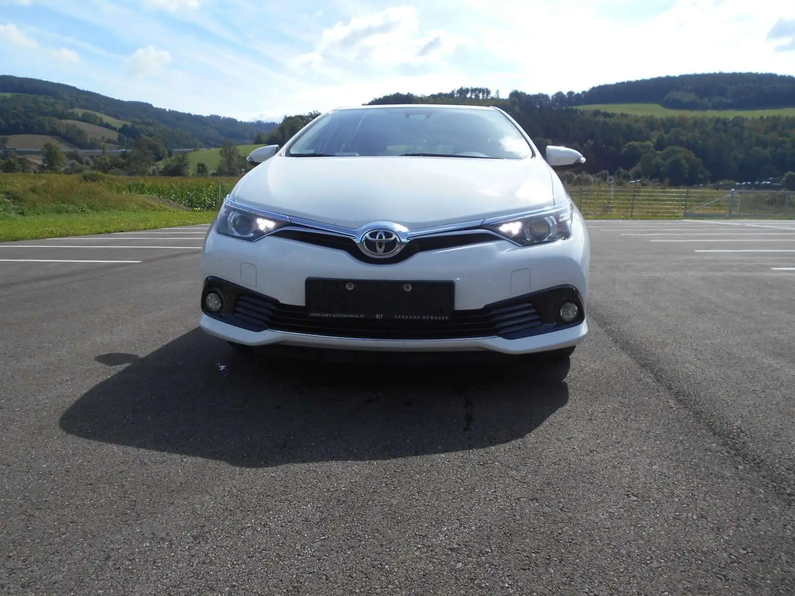 Photo 1 : Toyota Auris 2016 Diesel