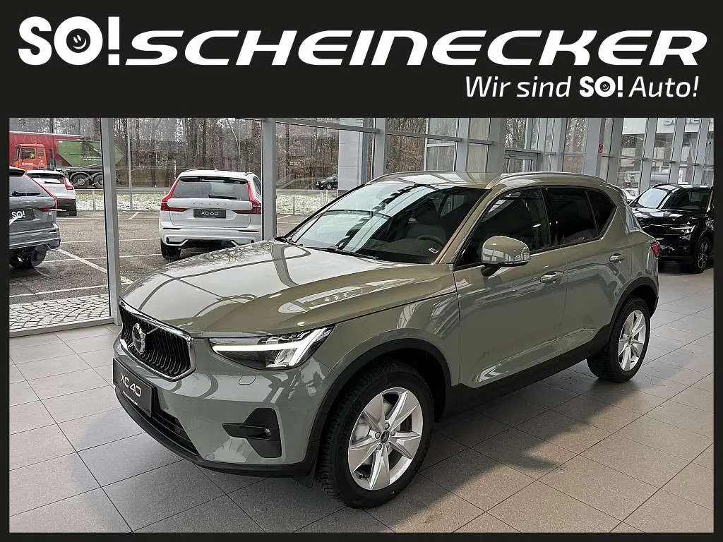 Photo 1 : Volvo Xc40 2024 Petrol