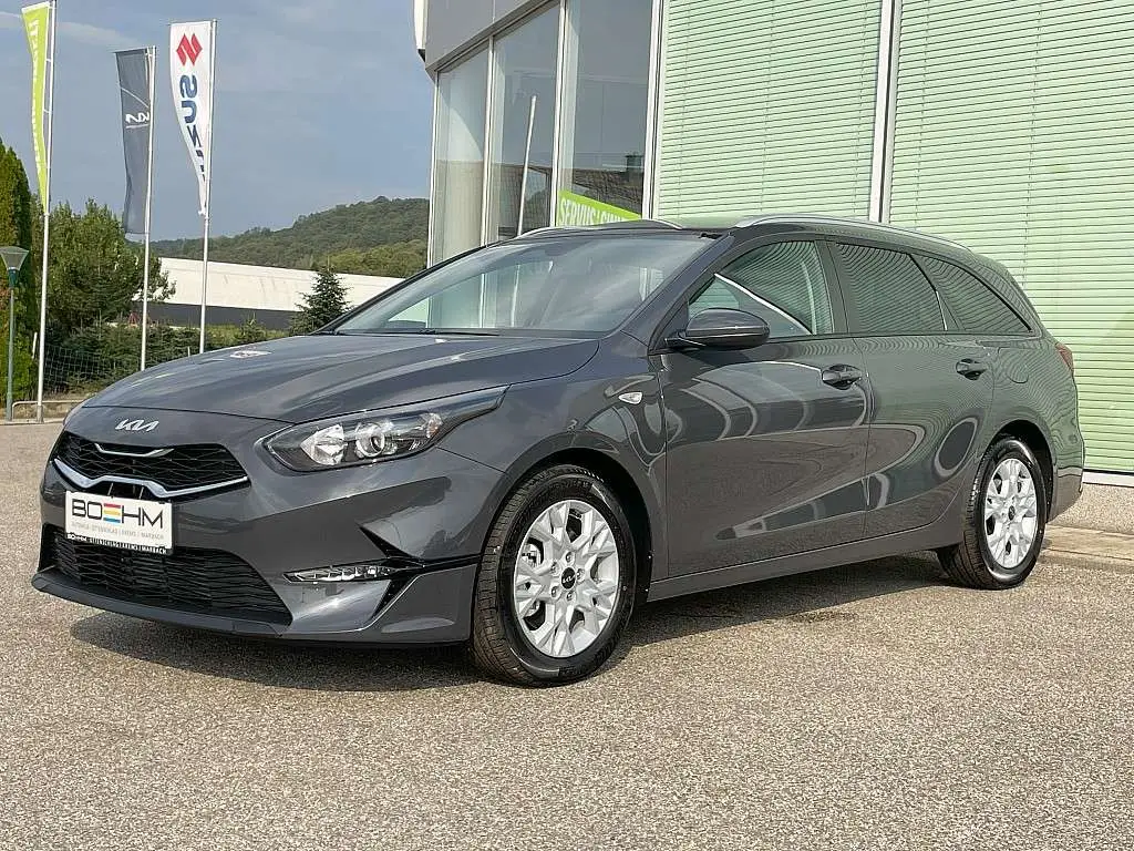 Photo 1 : Kia Ceed 2024 Petrol